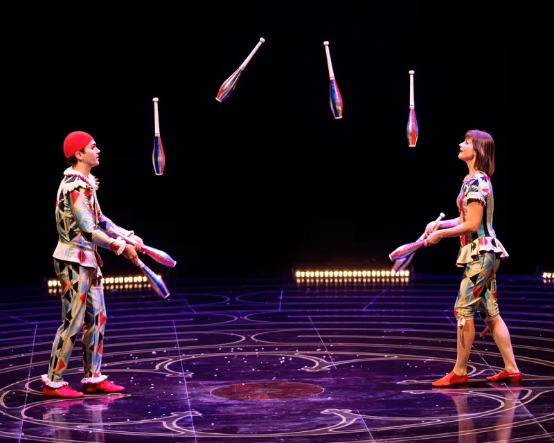 Corteo Gallery 03 Juggling 800x640