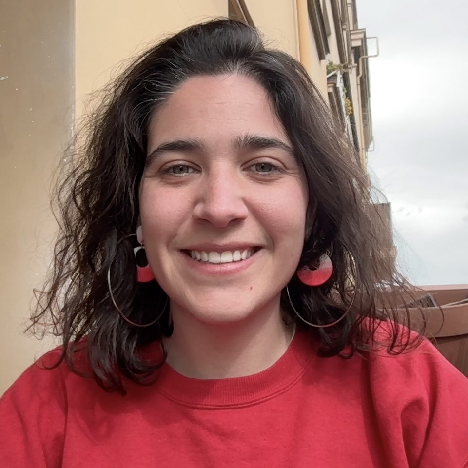 Cora Alavedra